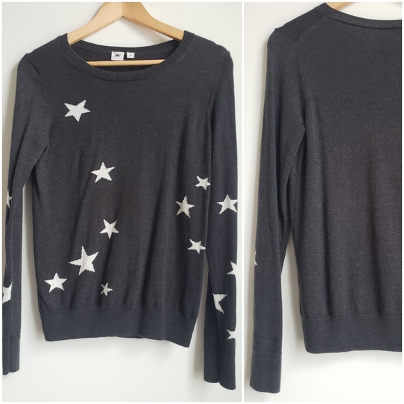 GAP Sweaters - Gap star sweater